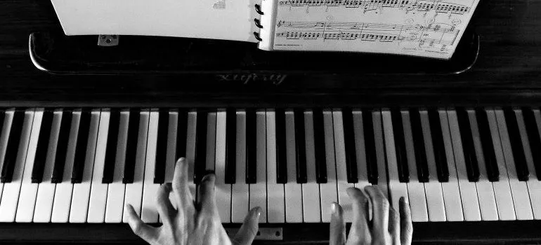 piano