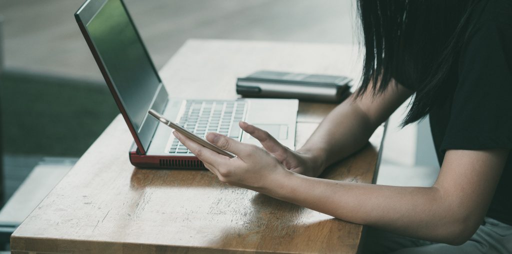 One of the mistakes mistakes when searching for movers online - not reading customer reviews