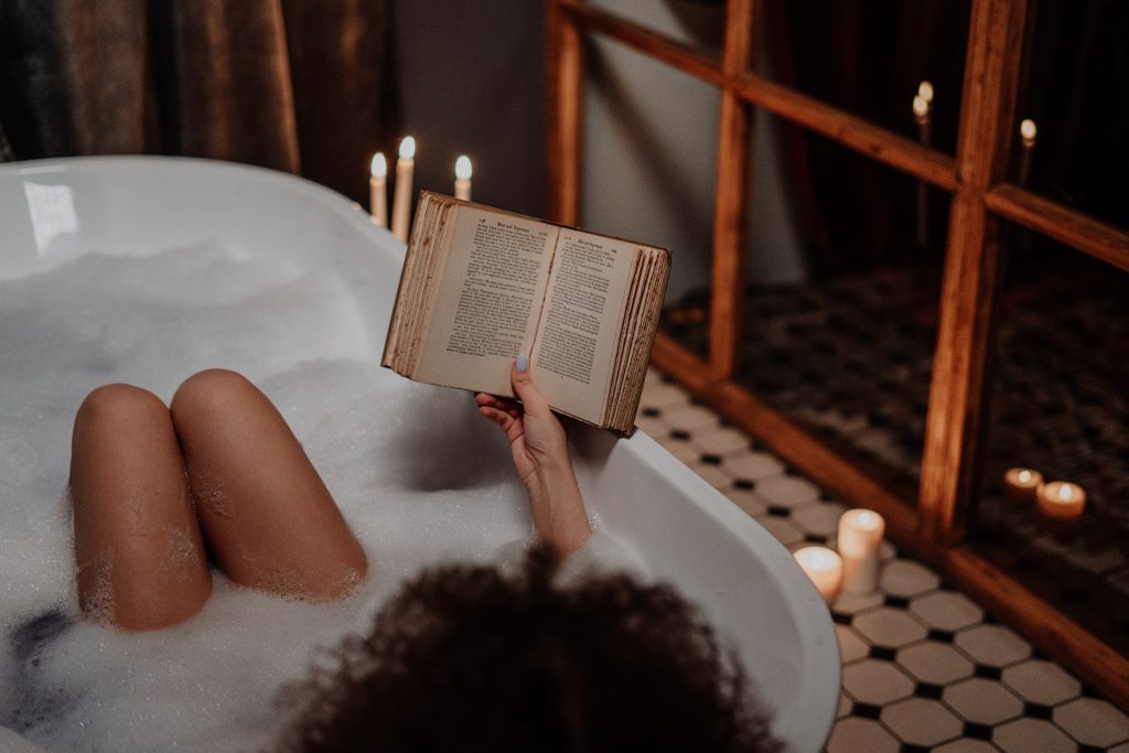One of the tseful tips for treating post-moving exhaustion - enjoy a bath and a good book!