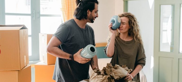 Couple packing for moving from Boise to Eagle ID