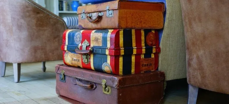 Three suitcases.
