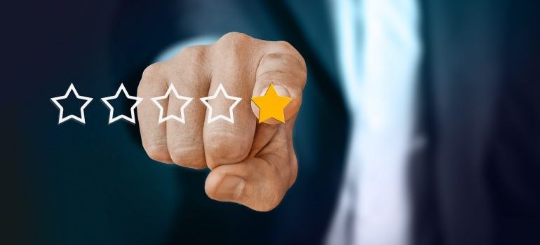 A man giving a five star review.