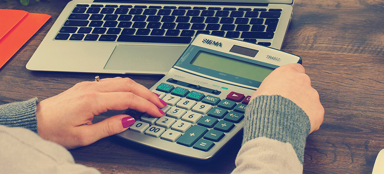 calculating a moving budget