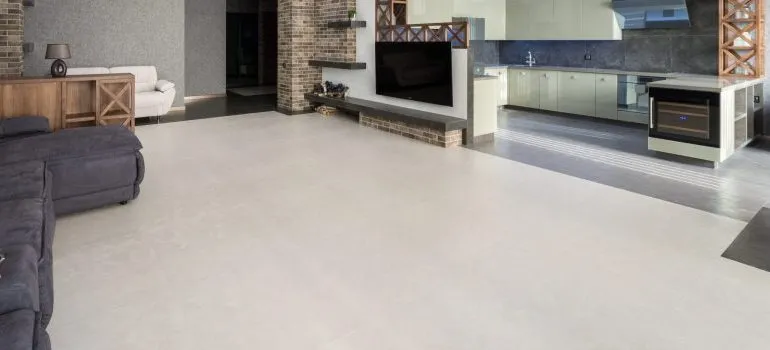one of the ways of making your Nampa home more spacious - empty floors