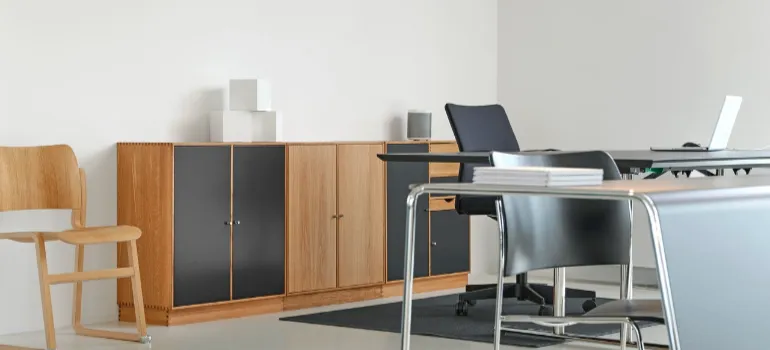 office furniture 