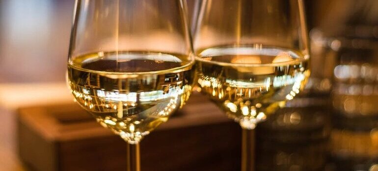 wine glasses