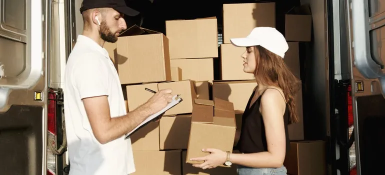 mover with moving boxes