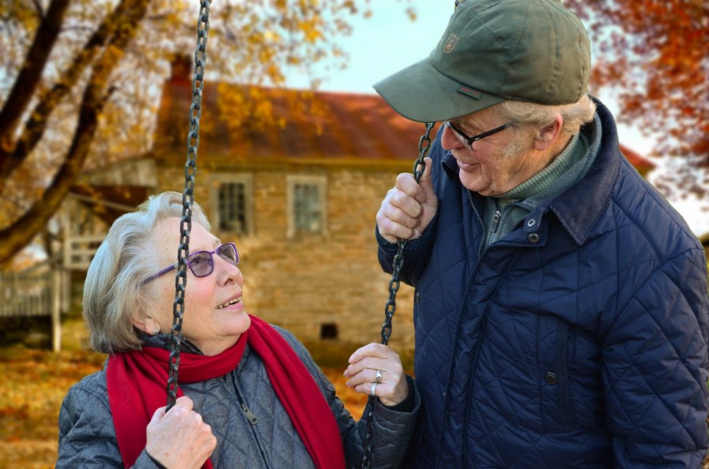 an older couple talking about the benefits of self storage for seniors