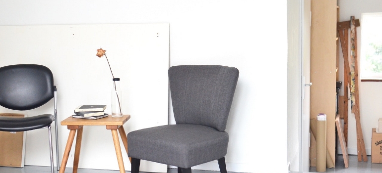 minimalistic furniture