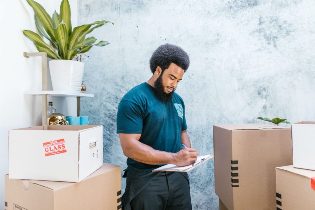 specialty mover examining paperwork