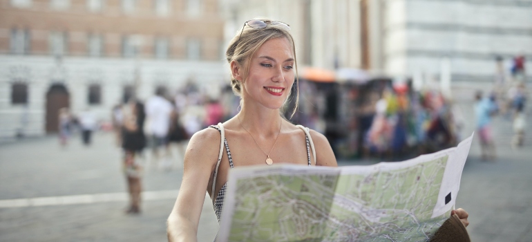 woman looking at the map showing landmarks in Nampa ID