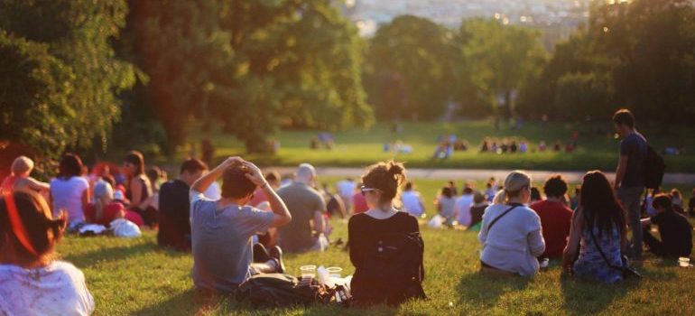 A park filled with people who are looking for the perfect hiker's guide to the Boise Area