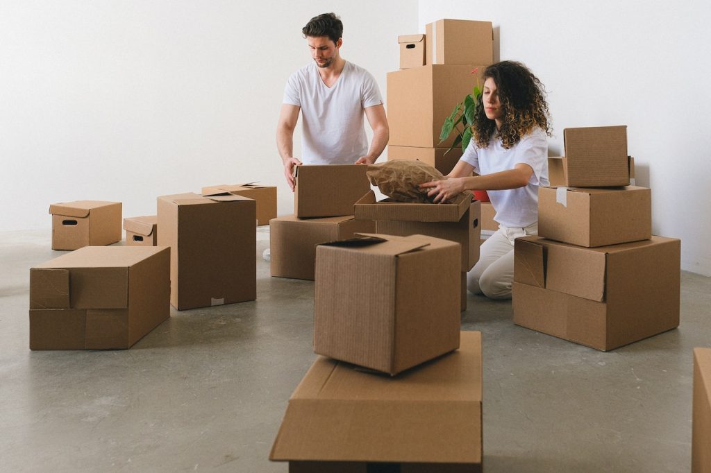 A couple is showing how to handle packing your Boise home for a move