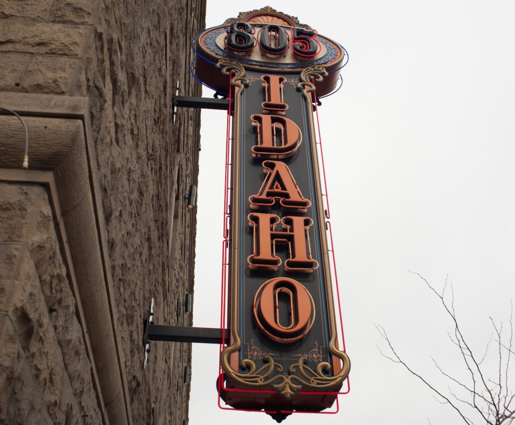 Neon Sign 805 Idaho Building in Downtown Boise, Idaho